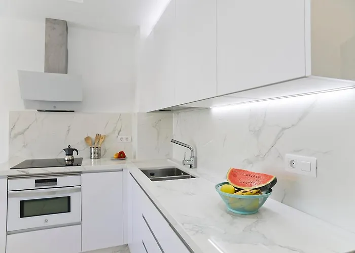 Luxury El Pueblo Апартаменты *