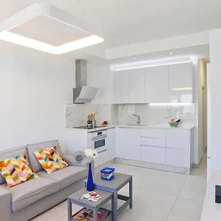 Apartamento Luxury El Pueblo *