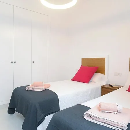 Luxury El Pueblo 公寓