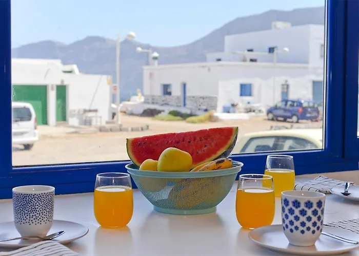 Luxury El Pueblo * Famara